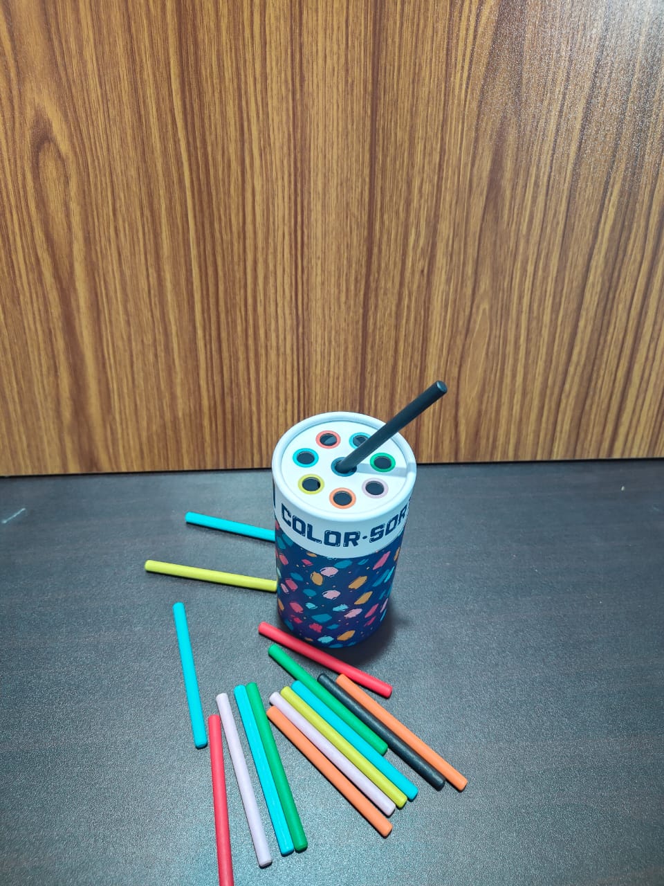 COLOUR SORTING BOX(STICKS)