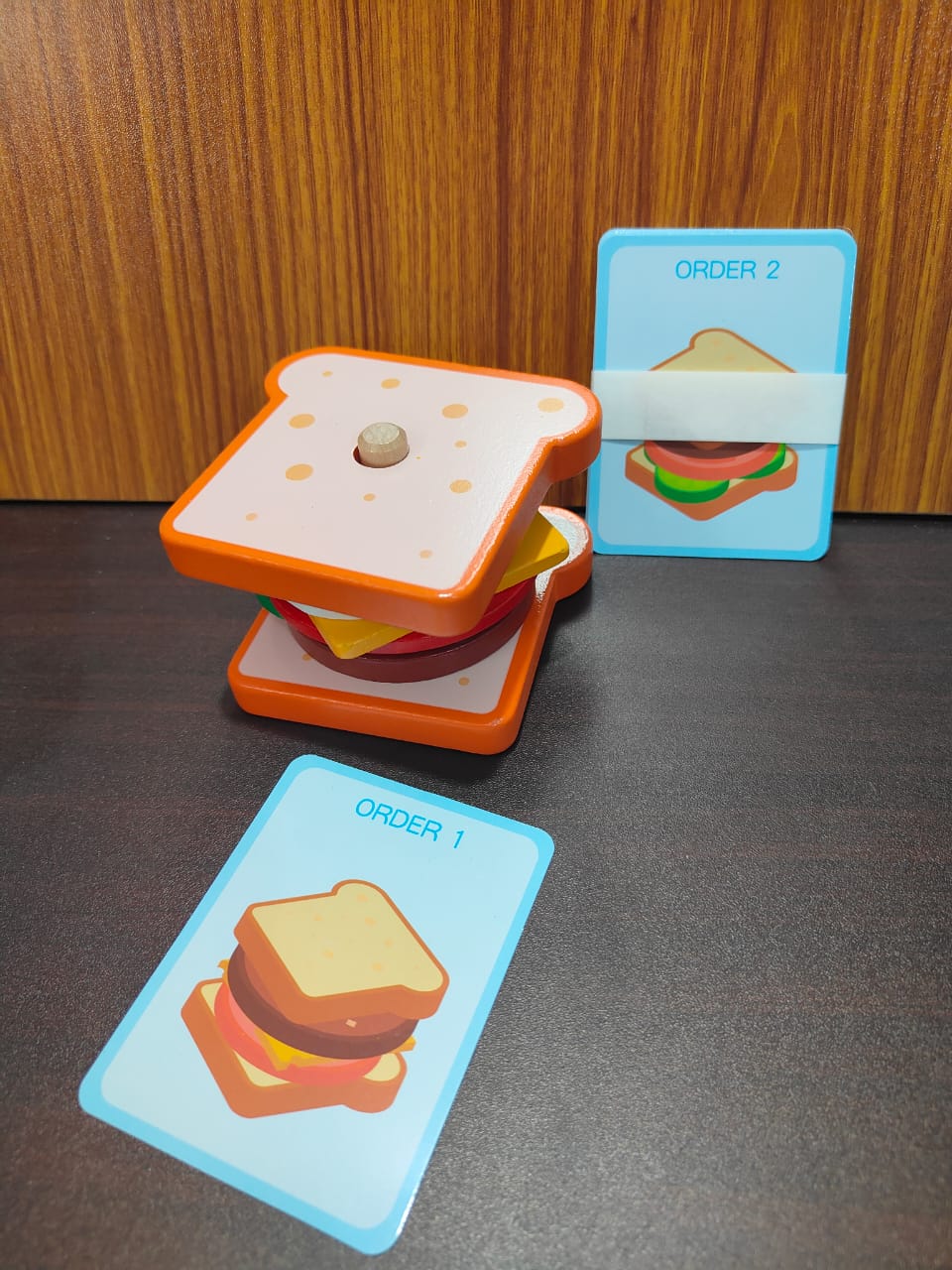 WOODEN SANWICH PUZZLE SET