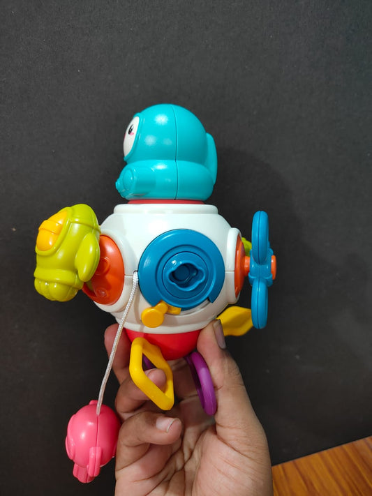 MULTIFUNCTIONAL ACTIVITY CUBE