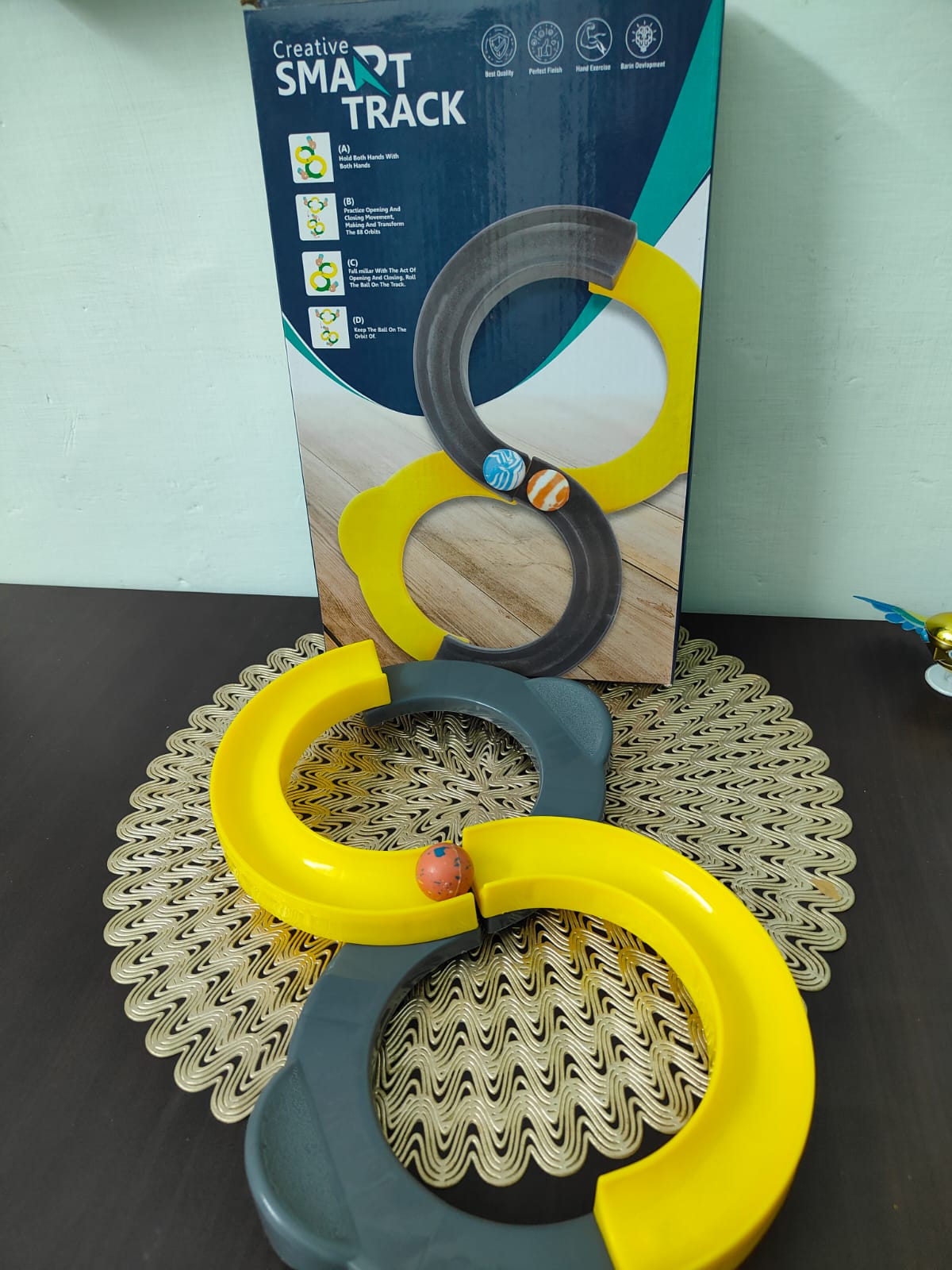 LOOP TRACK