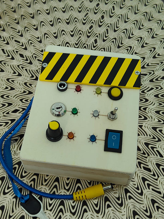 BUSY BOARD(BATTERY OPERATED)