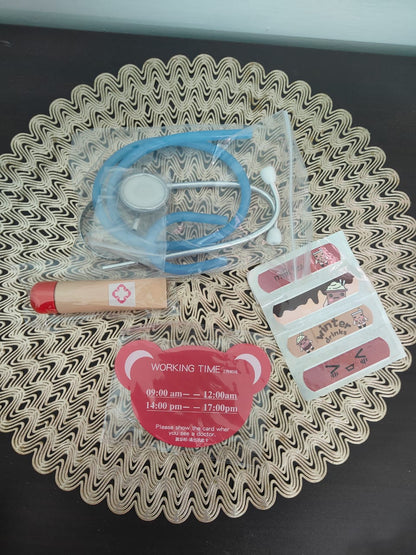 WOODEN DOCTOR SET