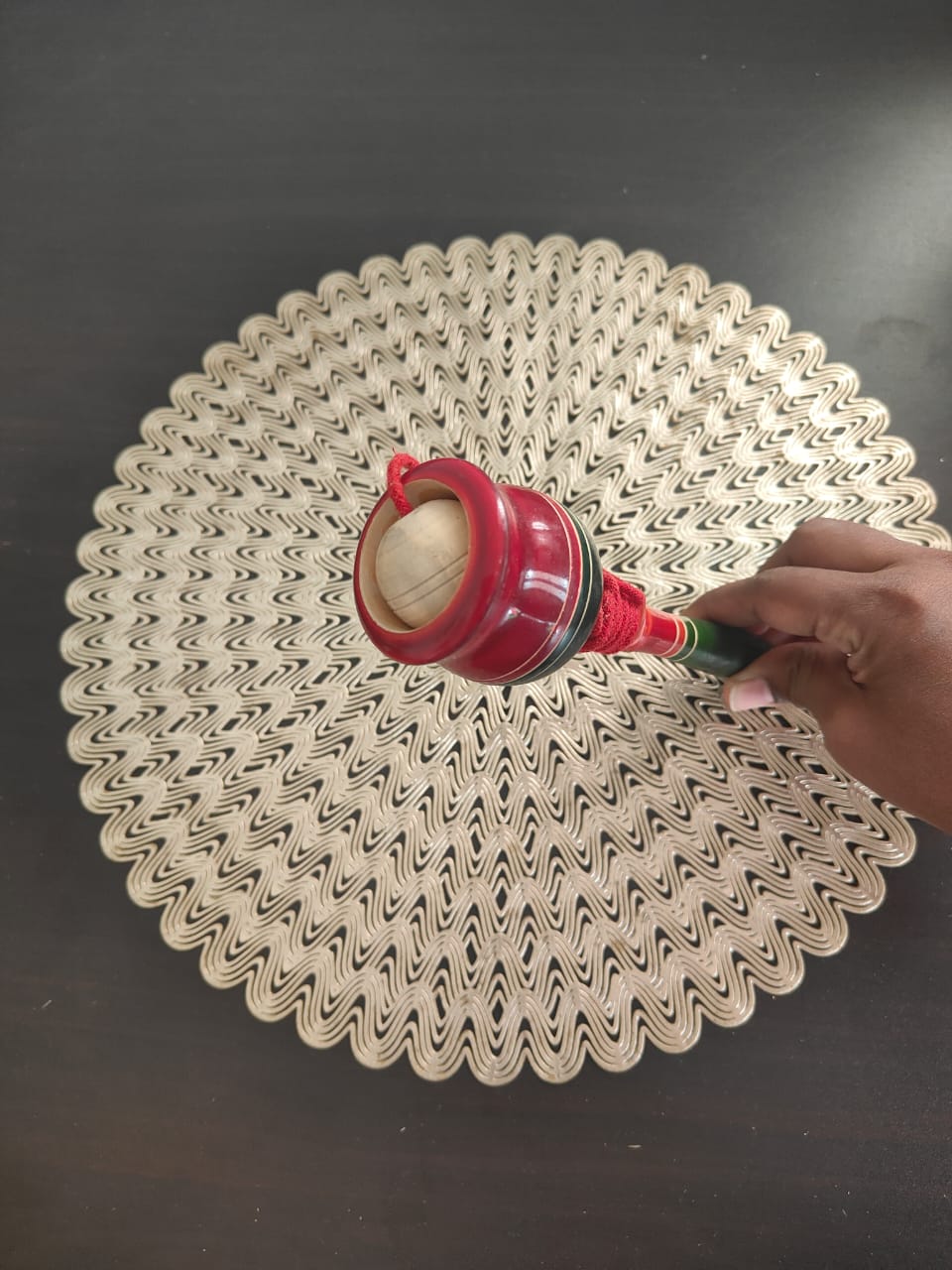 CUP & BALL GAME(CATCH THE BALL)